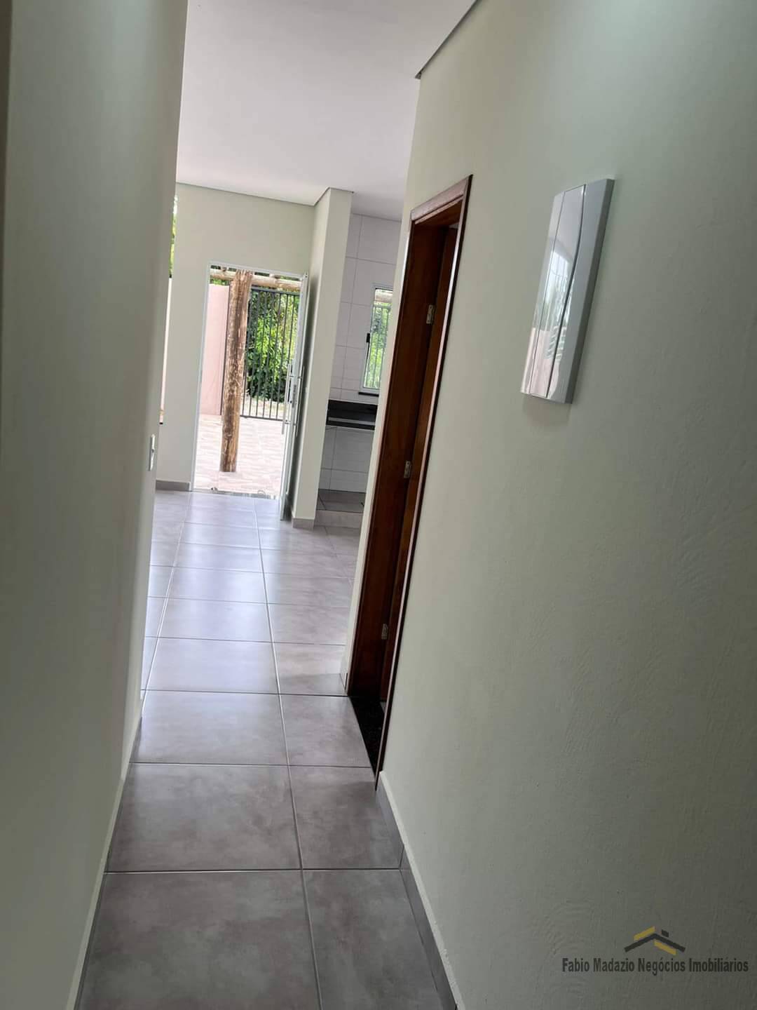 Casa à venda com 2 quartos, 100m² - Foto 6