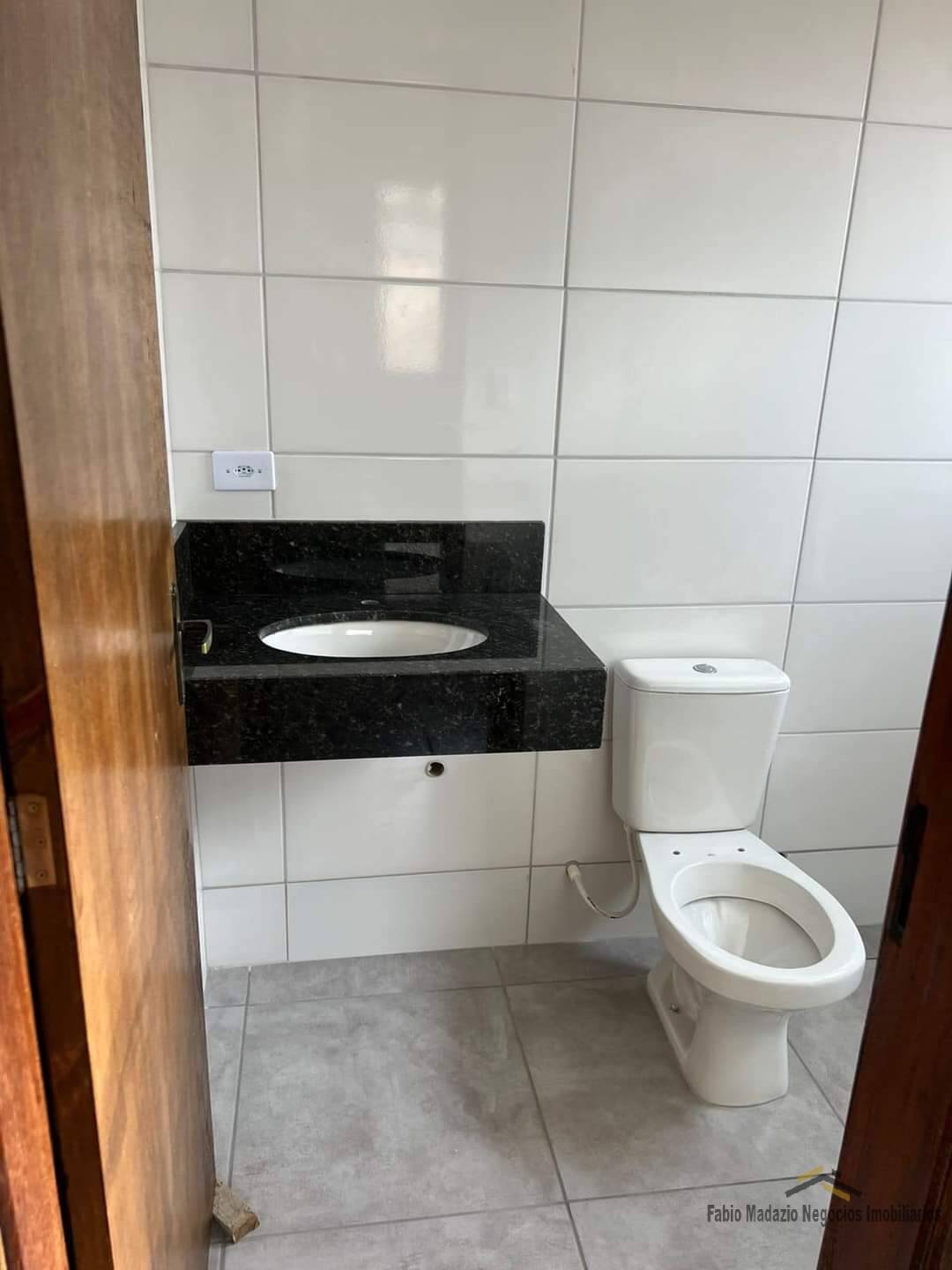 Casa à venda com 2 quartos, 100m² - Foto 9