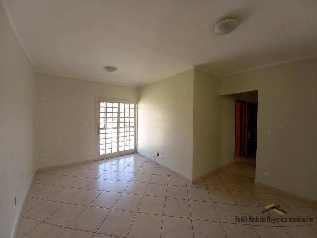 Apartamento à venda com 3 quartos, 93m² - Foto 4