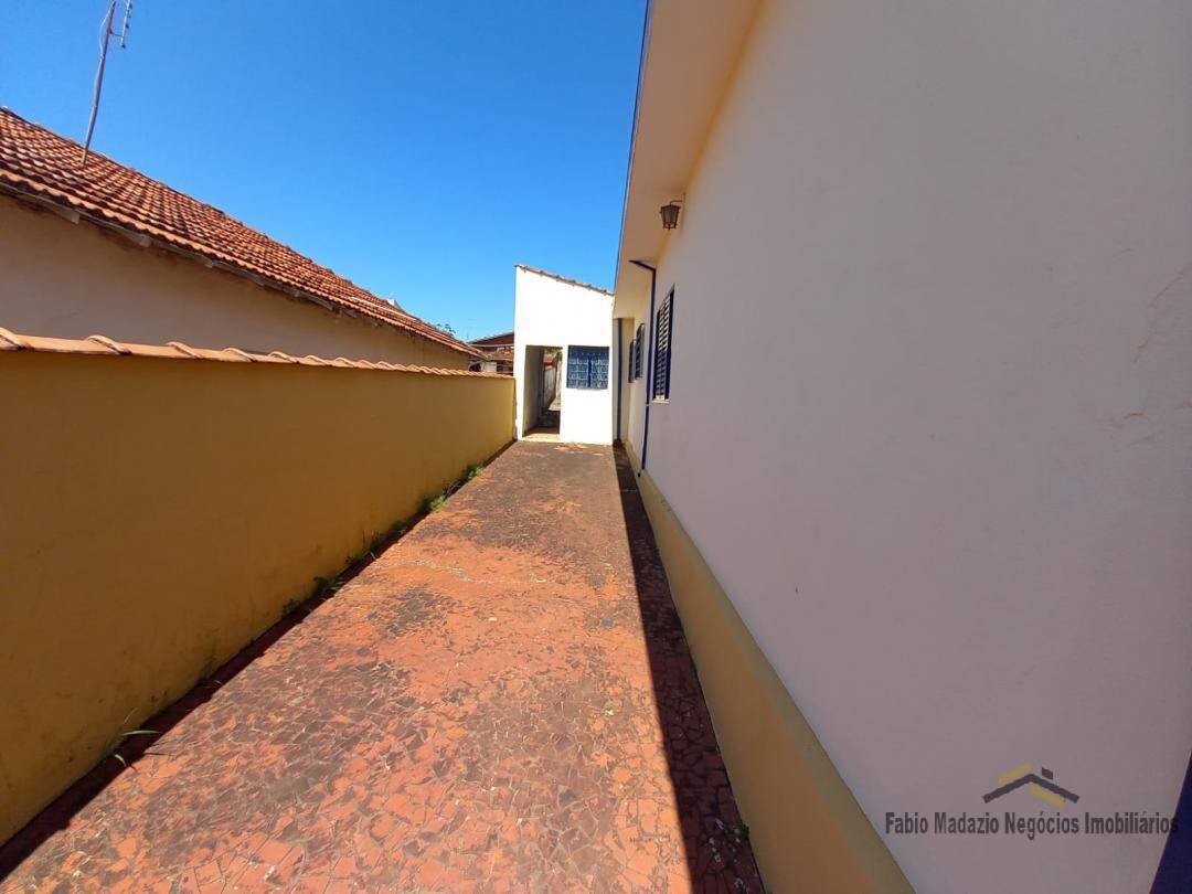 Casa à venda com 3 quartos, 200m² - Foto 5