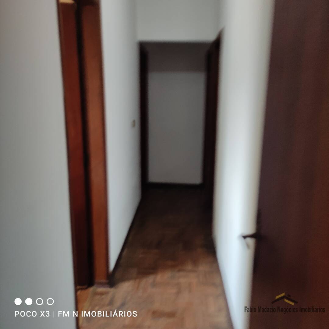 Casa à venda e aluguel com 3 quartos, 270m² - Foto 15