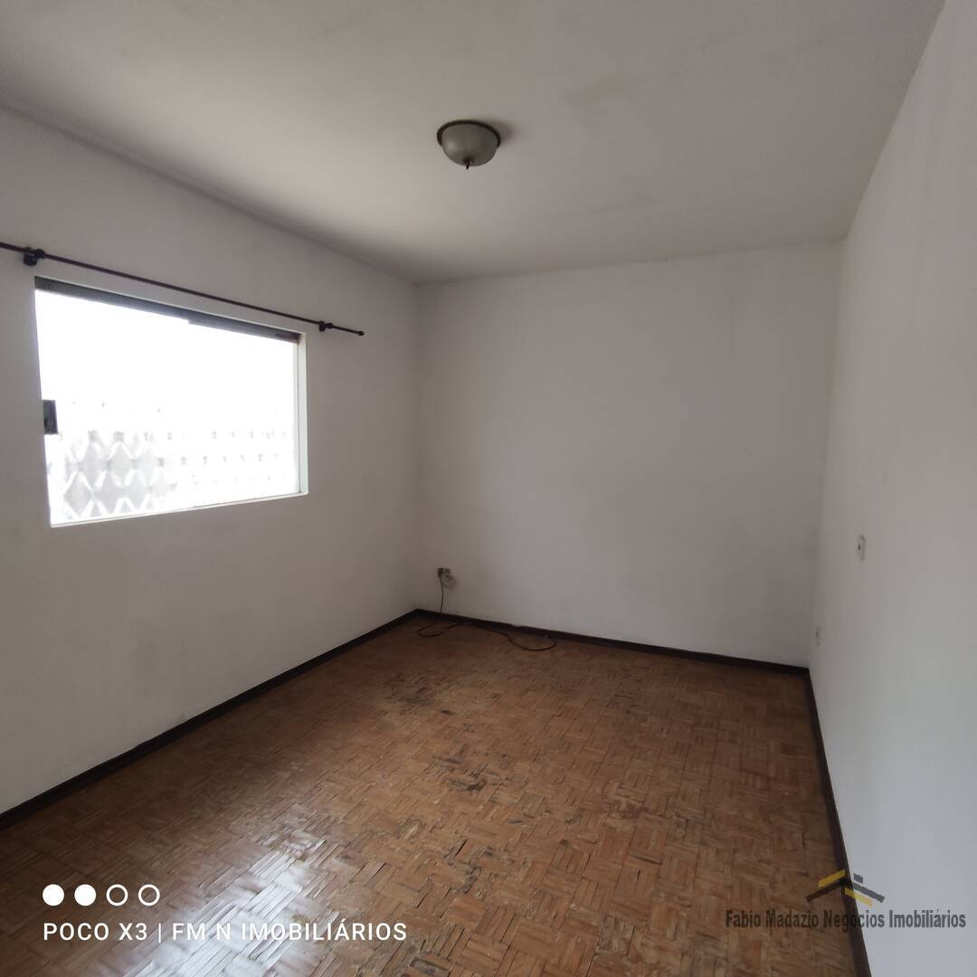 Casa à venda e aluguel com 3 quartos, 270m² - Foto 30