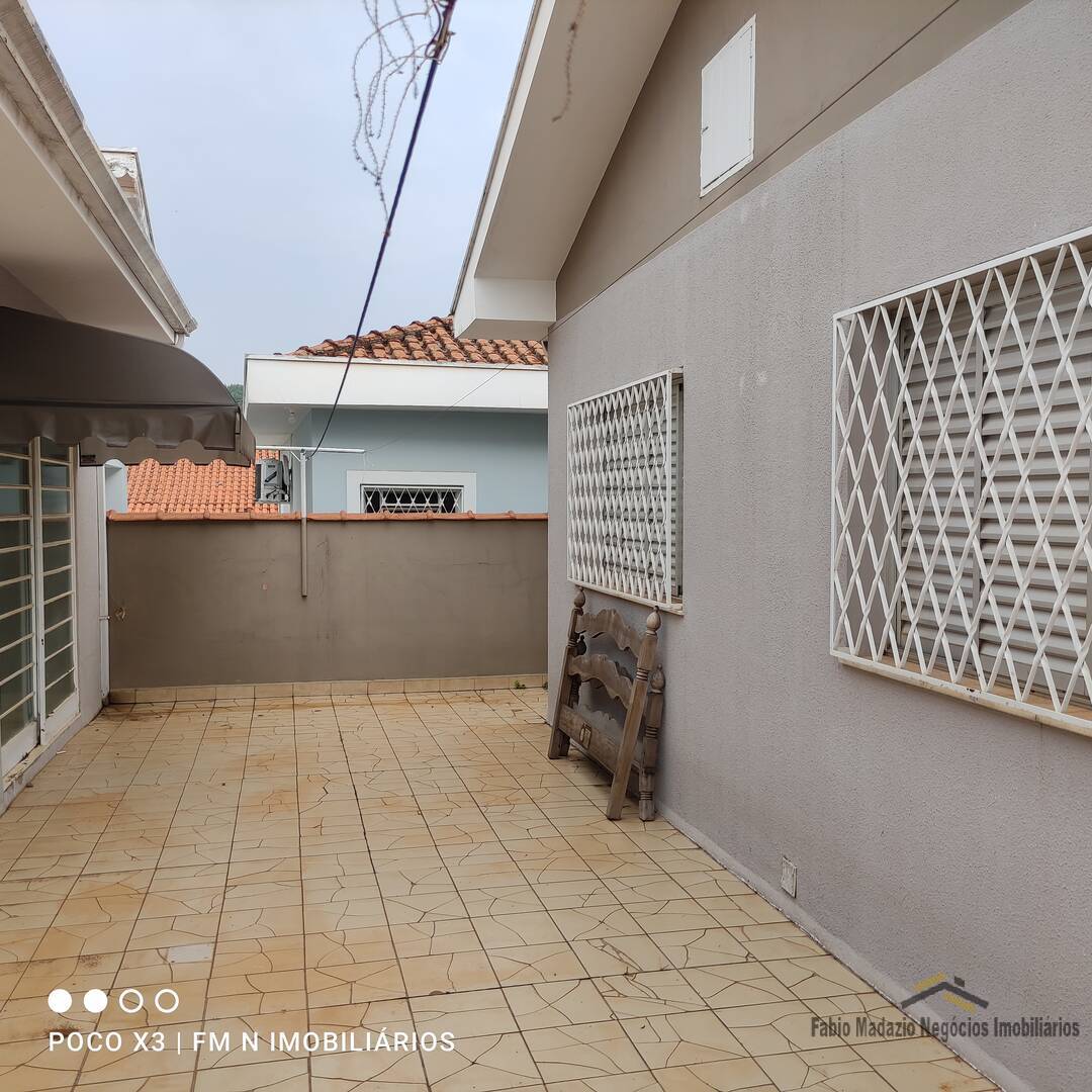 Casa à venda e aluguel com 3 quartos, 270m² - Foto 36