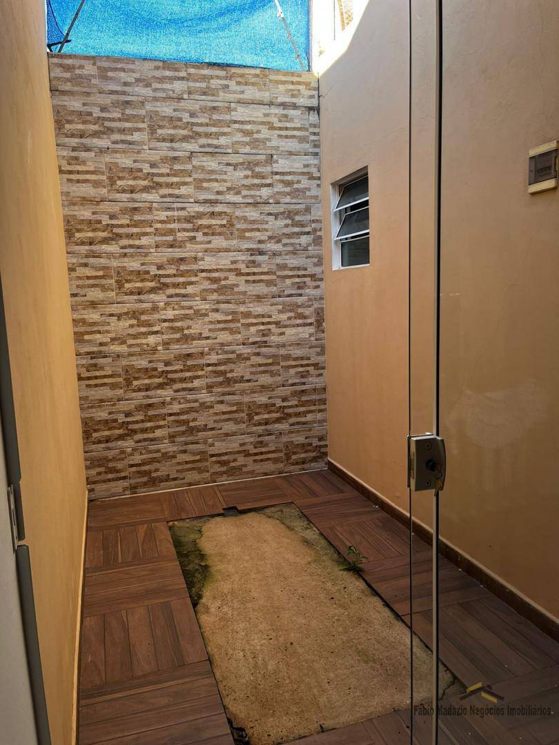 Casa à venda com 3 quartos, 150m² - Foto 9