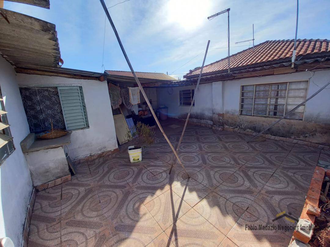 Casa à venda com 3 quartos, 90m² - Foto 10