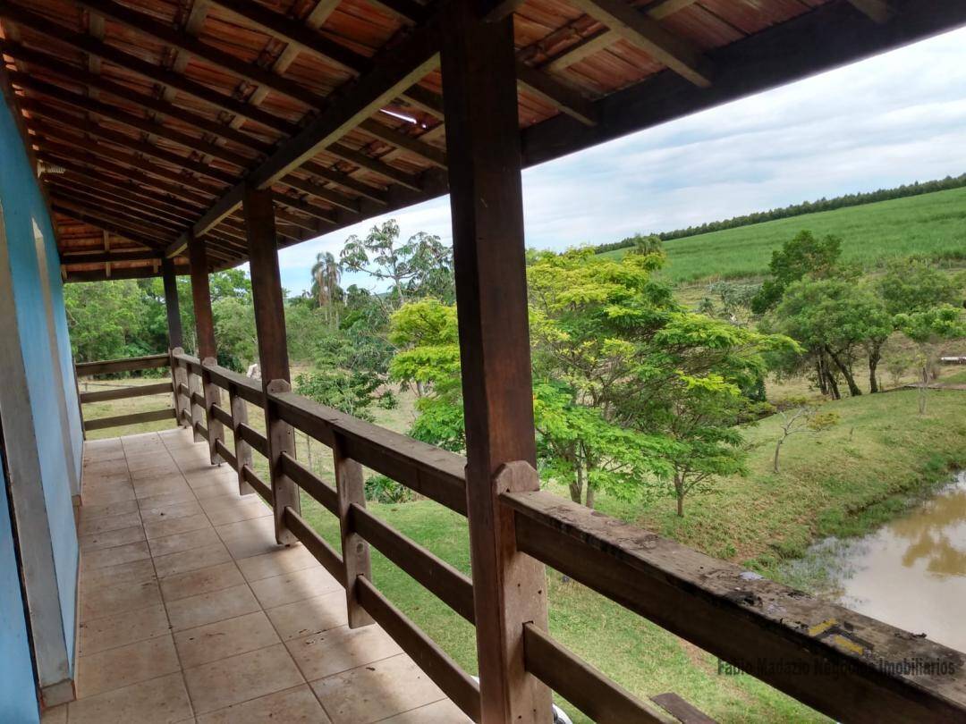 Fazenda à venda com 4 quartos, 400m² - Foto 3