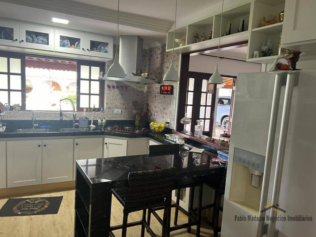 Fazenda à venda com 7 quartos, 700m² - Foto 12