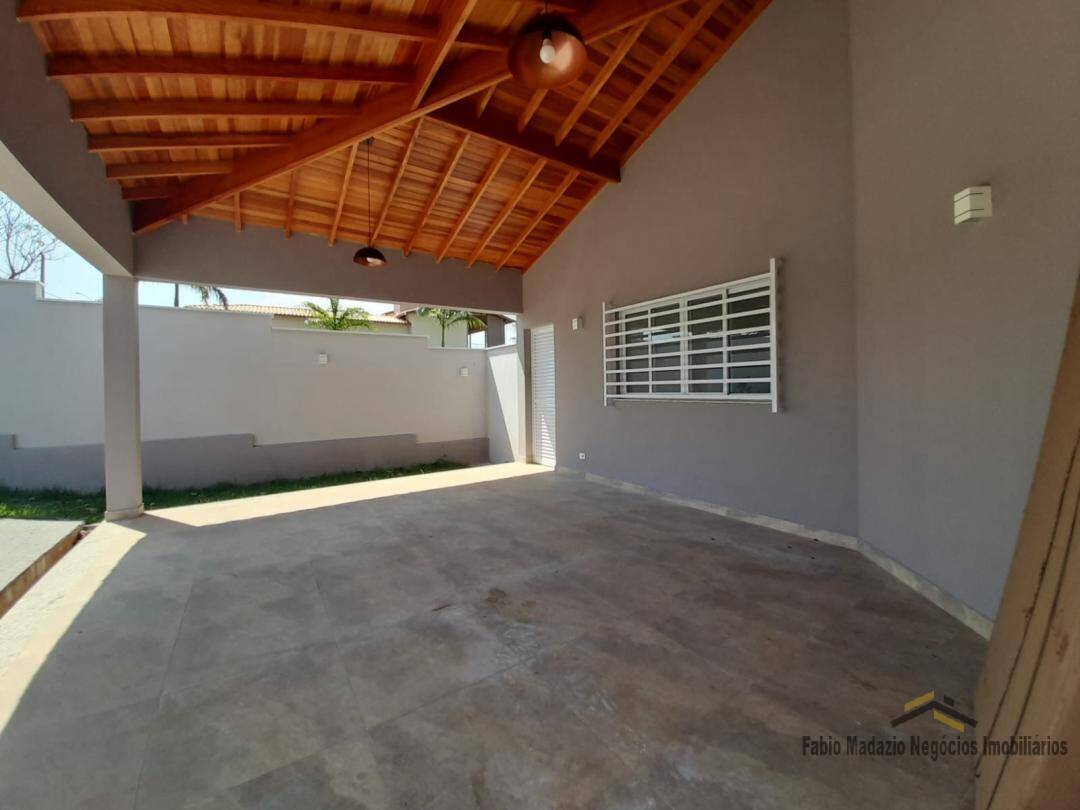 Casa de Condomínio à venda com 3 quartos, 248m² - Foto 4