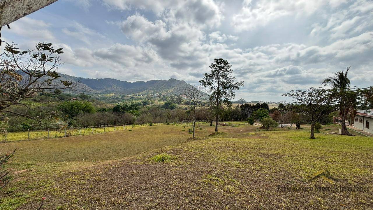 Fazenda à venda com 2 quartos, 50m² - Foto 1