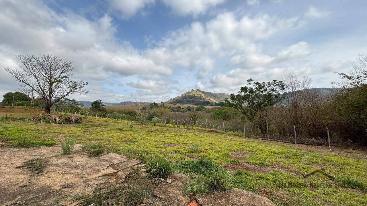 Fazenda à venda com 2 quartos, 50m² - Foto 9