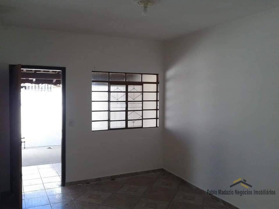 Casa à venda com 2 quartos, 100m² - Foto 5