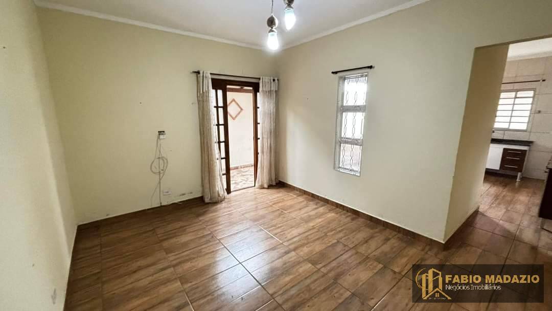 Casa à venda com 2 quartos, 95m² - Foto 9