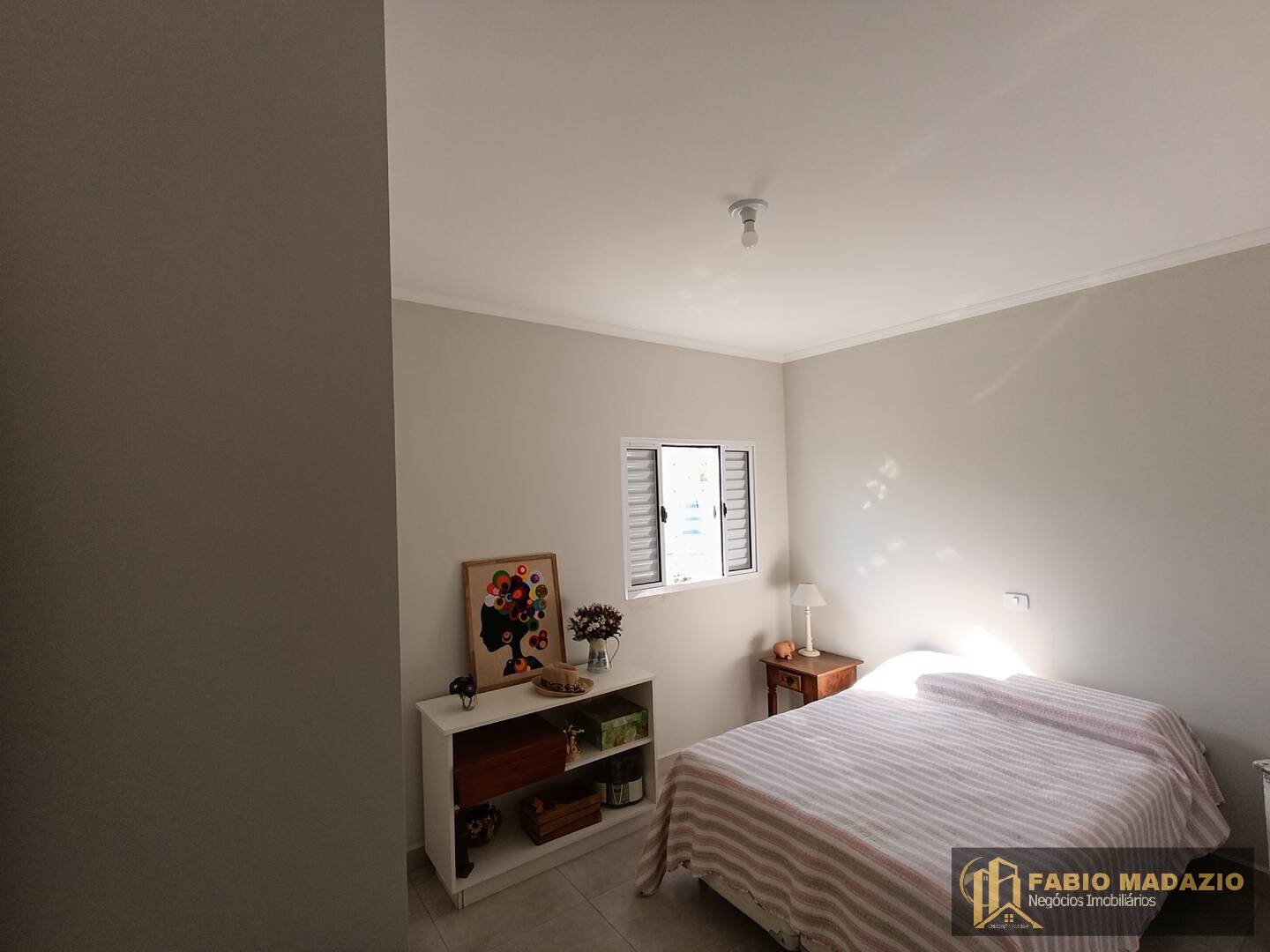 Casa à venda com 4 quartos, 209m² - Foto 25