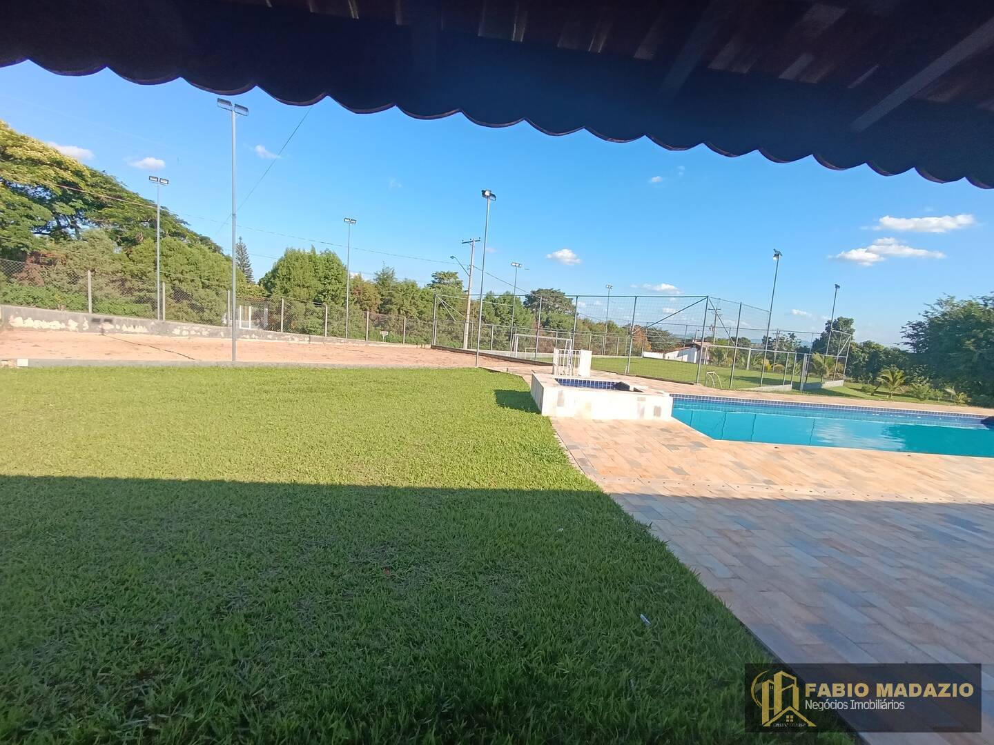 Fazenda à venda com 6 quartos, 500m² - Foto 23