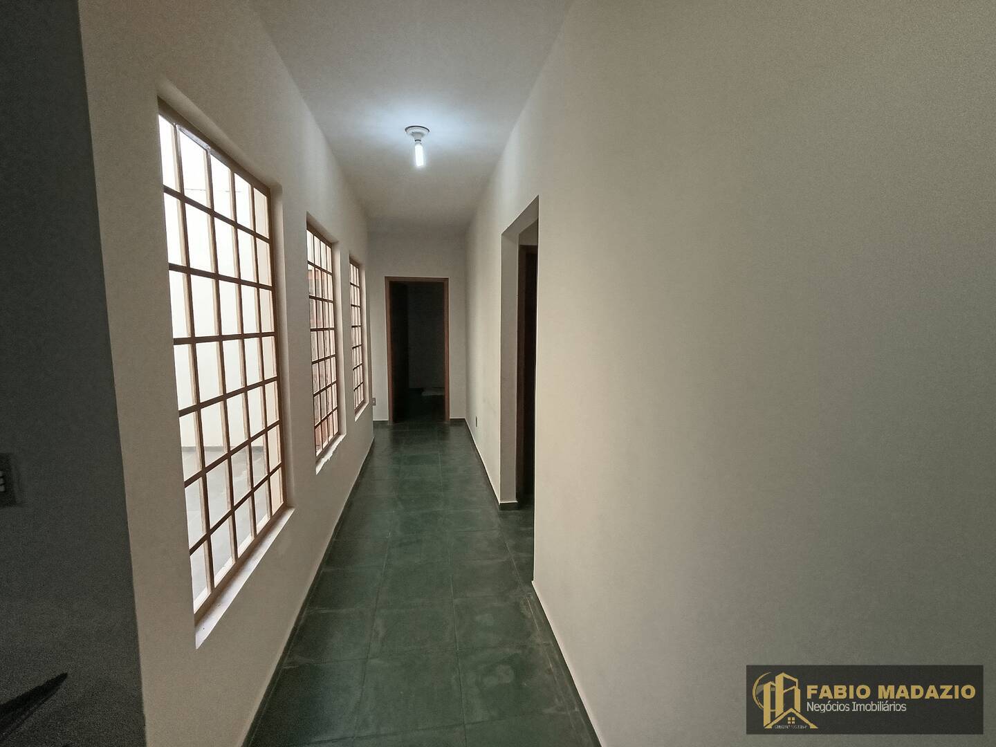 Fazenda à venda com 6 quartos, 500m² - Foto 32